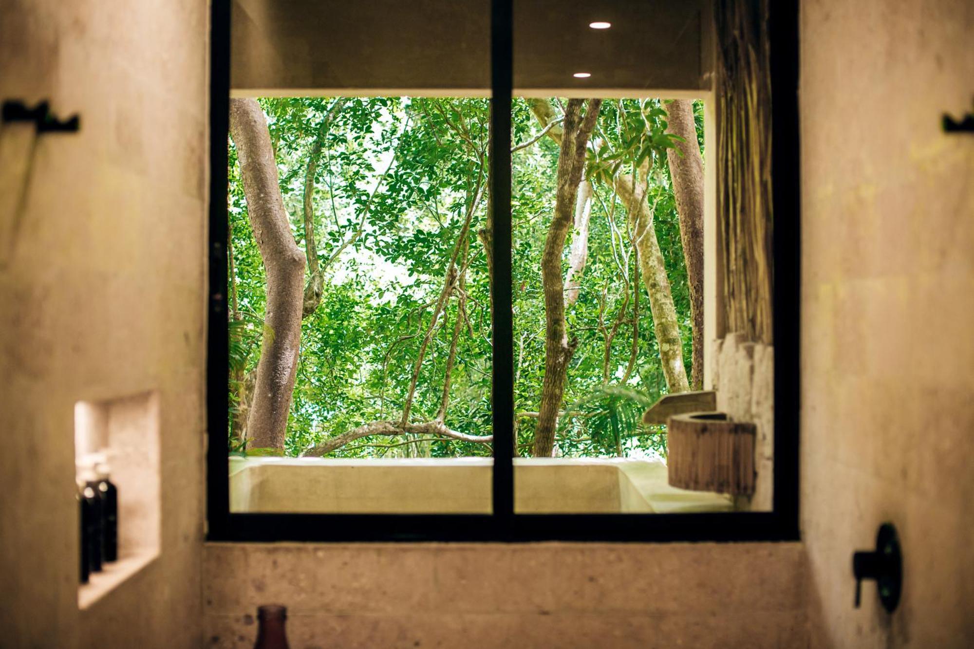 Orchid House Hotel 5*